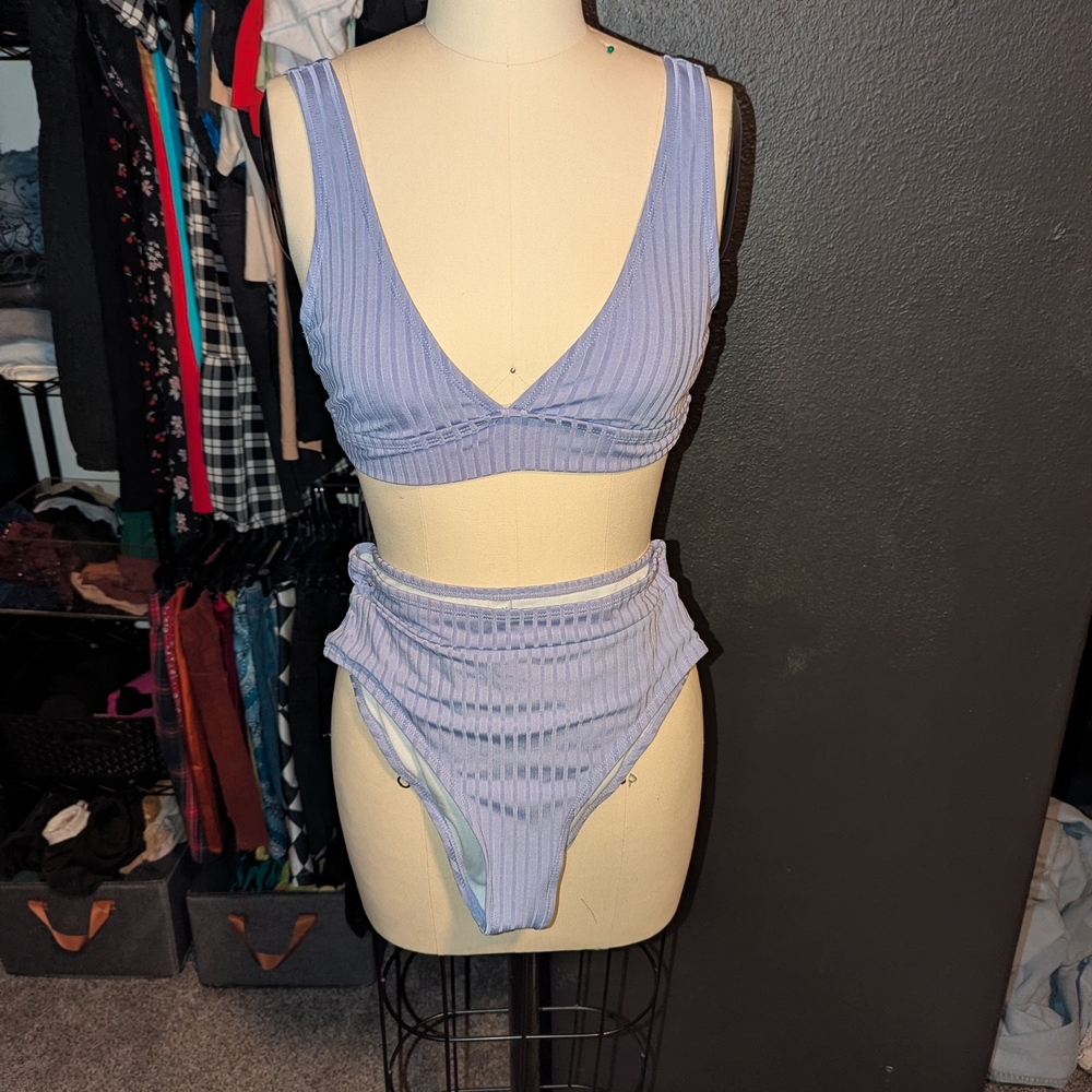 Bikini Bundle - Picture 5 of 14